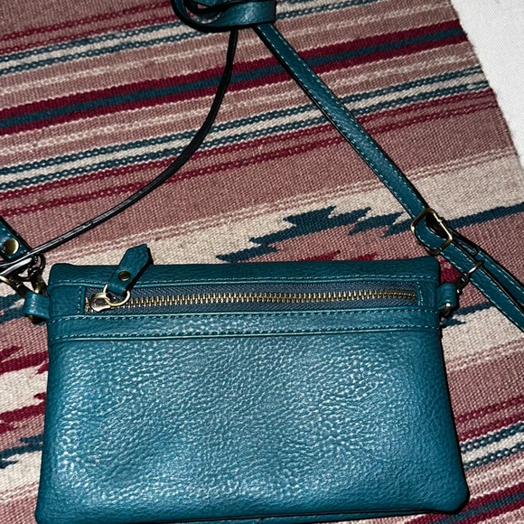 Cute wallet crossbody or wristlet / green - Picture 2 of 5